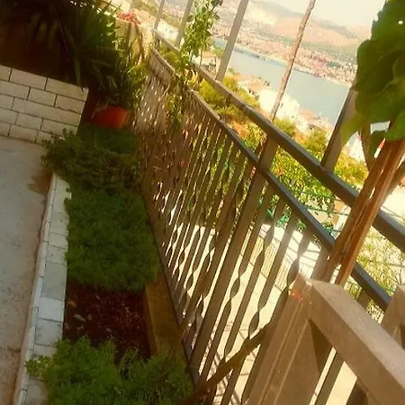 Апартаменты Sunset Трогир